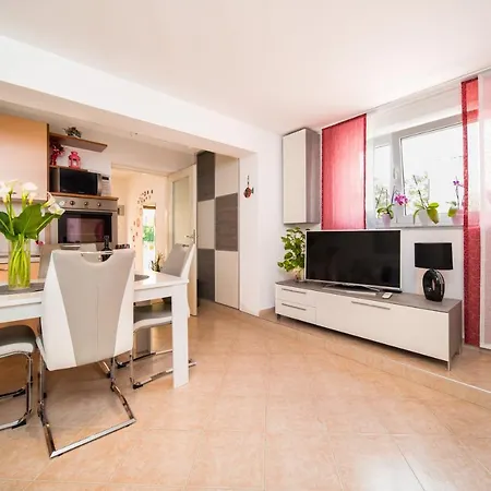 公寓 Oasis Of Peace And Relaxation Near Opatija